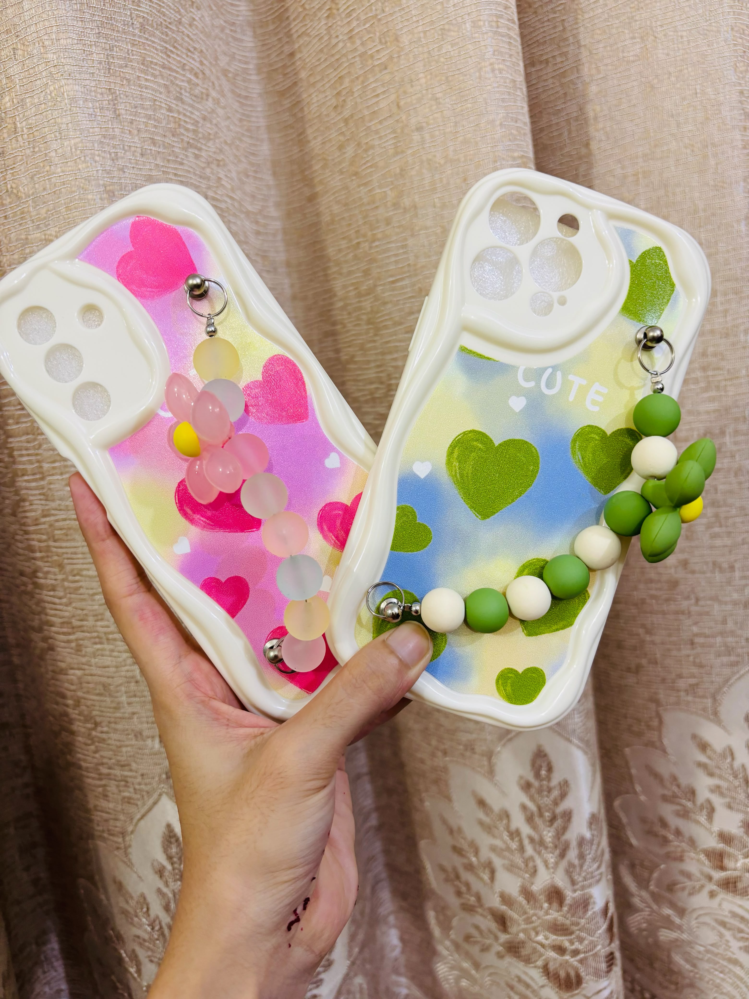 Creative Cute Curve Case + Charms